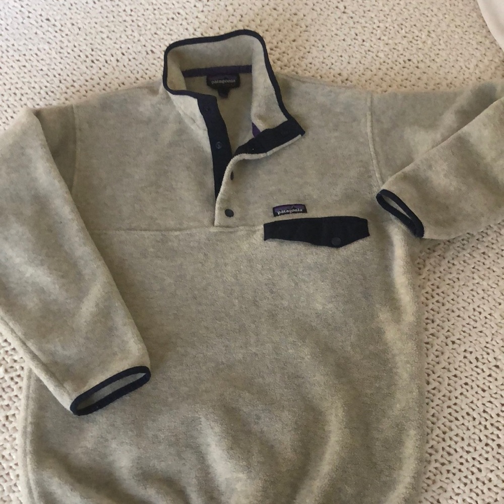 Patagonia Synchilla Pullover. Size adult small. EUC